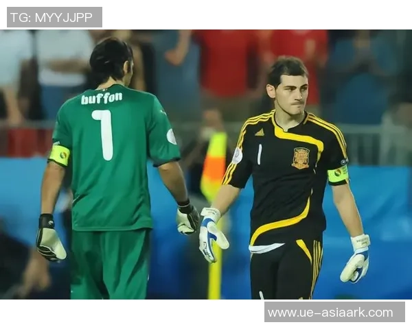 足球明星们如何评价传奇门将卡西利亚斯的职业生涯与影响力 足球明星们如何评价传奇门将卡西利亚斯的职业生涯与影响力